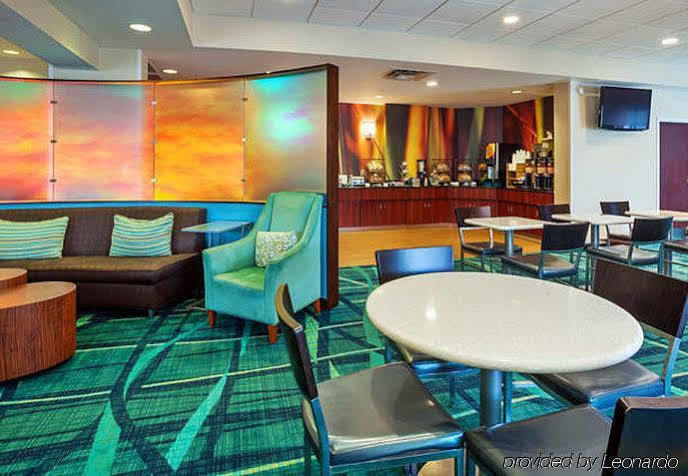 Springhill Suites By Marriott Chicago Schaumburg/Woodfield Mall Bagian luar foto