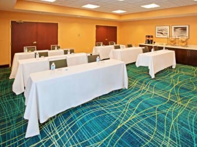 Springhill Suites By Marriott Chicago Schaumburg/Woodfield Mall Bagian luar foto