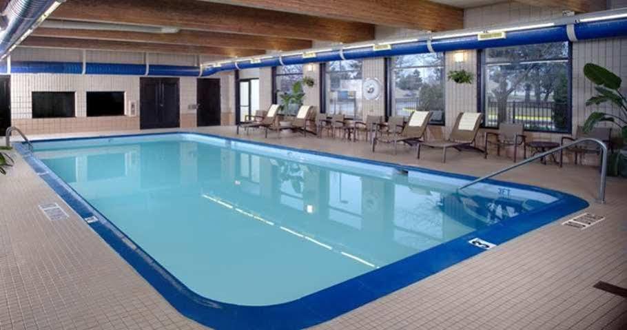 Springhill Suites By Marriott Chicago Schaumburg/Woodfield Mall Bagian luar foto